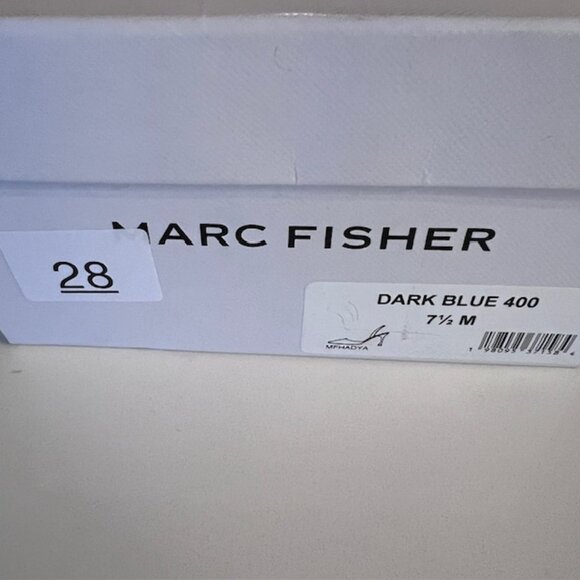 Marc Fisher Hadya Dark Blue Patent Slingback Pointed Toe Heel 7.5 Like New - Picture 9 of 9